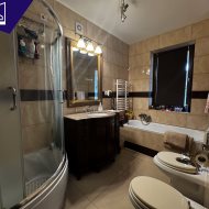 Dom  na sprzedaż Dąbrówki, Dąbrówki, 2 pokoje, 203.31m², oferta 2M2-DS-299