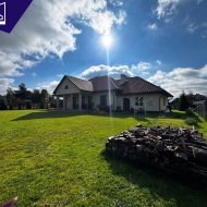Dom  na sprzedaż Dąbrówki, Dąbrówki, 2 pokoje, 203.31m², oferta 2M2-DS-299