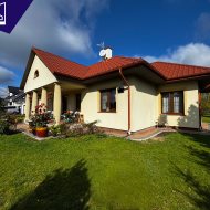 Dom  na sprzedaż Dąbrówki, Dąbrówki, 2 pokoje, 203.31m², oferta 2M2-DS-299